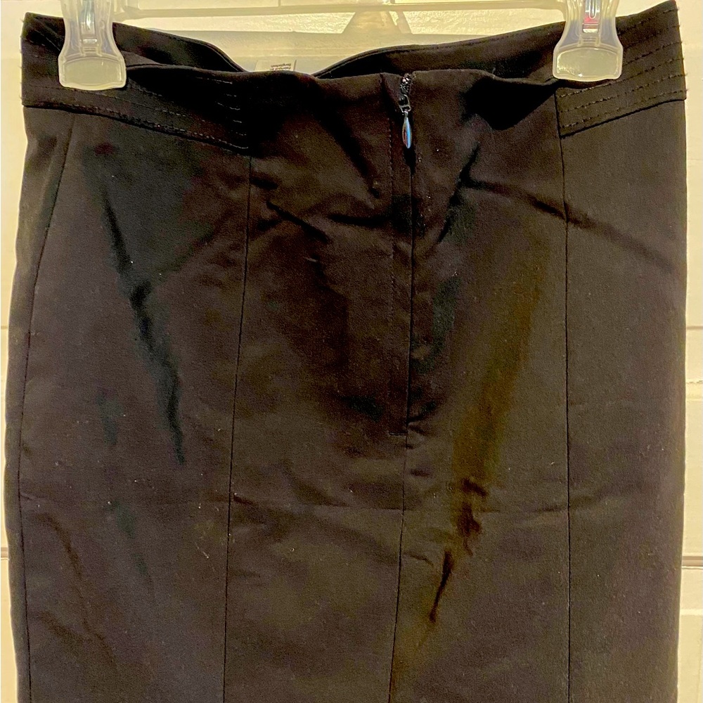 Black pencil skirt NWT